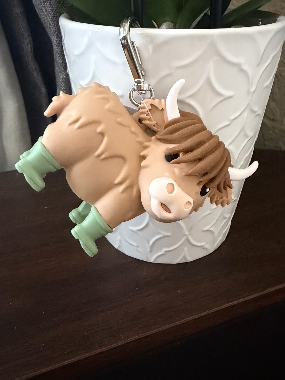 Bath & Body Works Highland Cow Keychain hand sanitizer holder